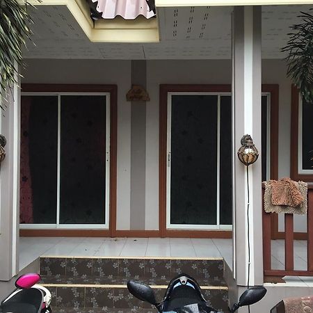 Thaihouse Ko Lan Esterno foto