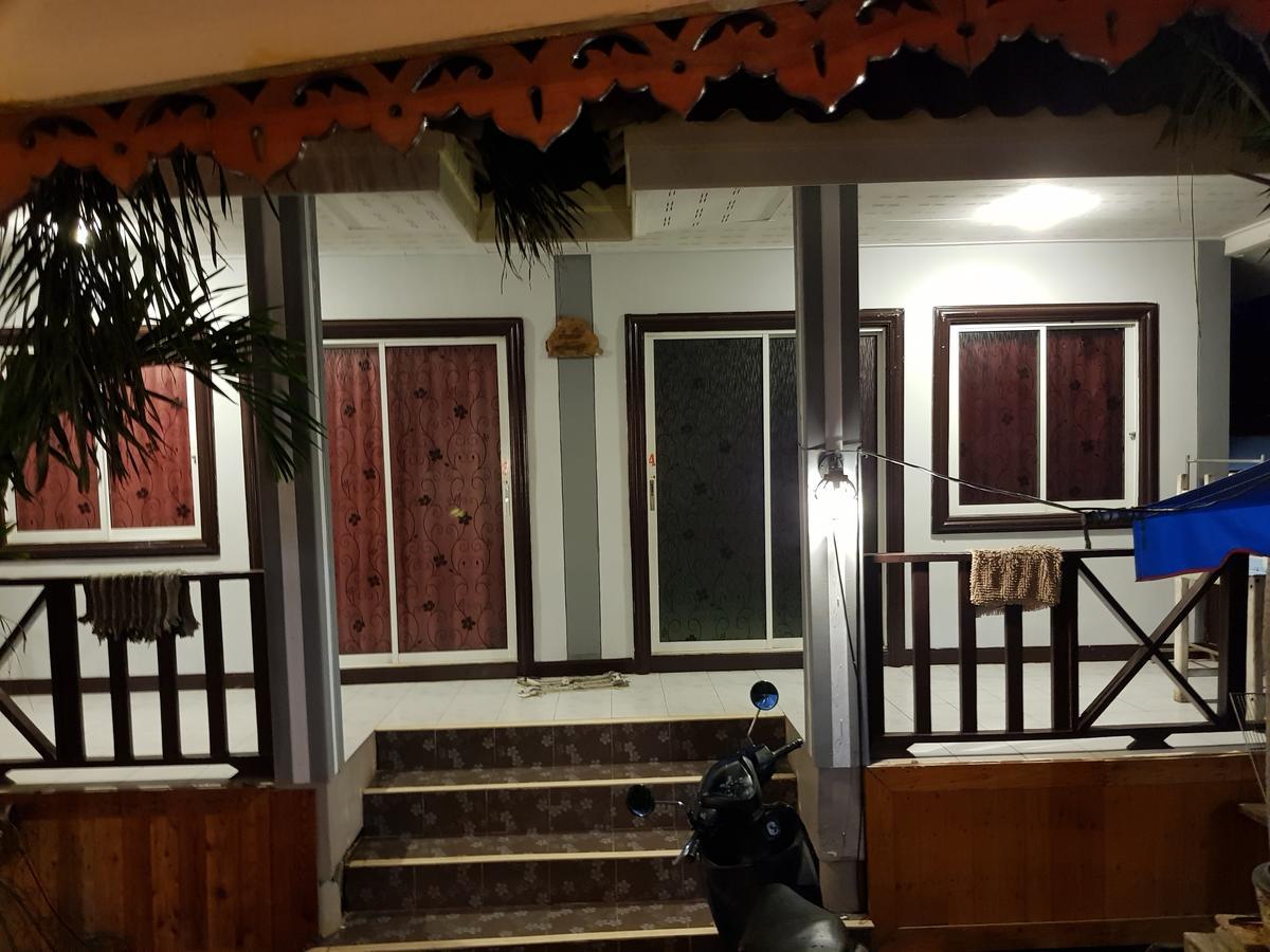Thaihouse Ko Lan Esterno foto